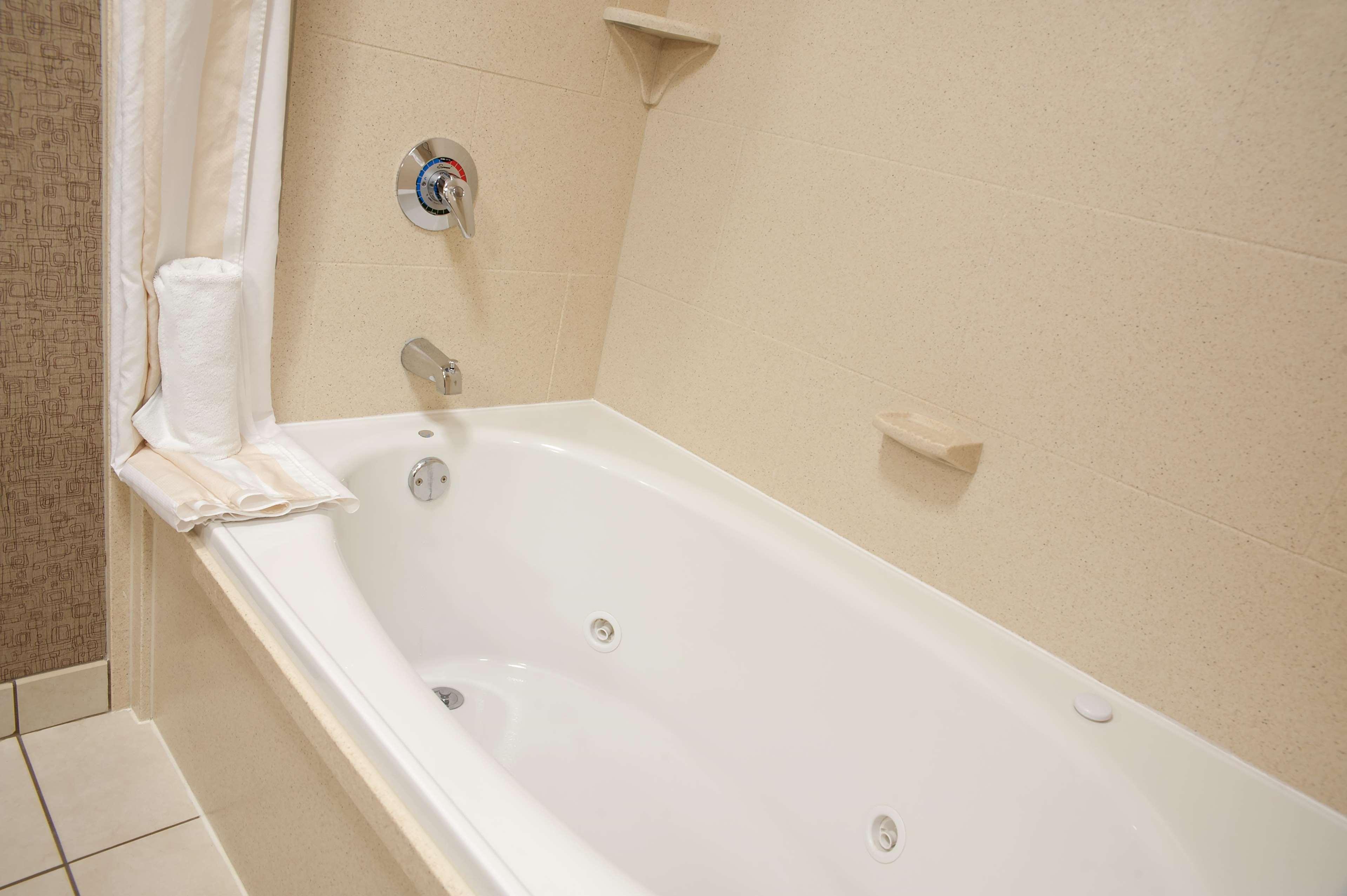 Hilton Garden Inn Indianapolis South/Greenwood Экстерьер фото