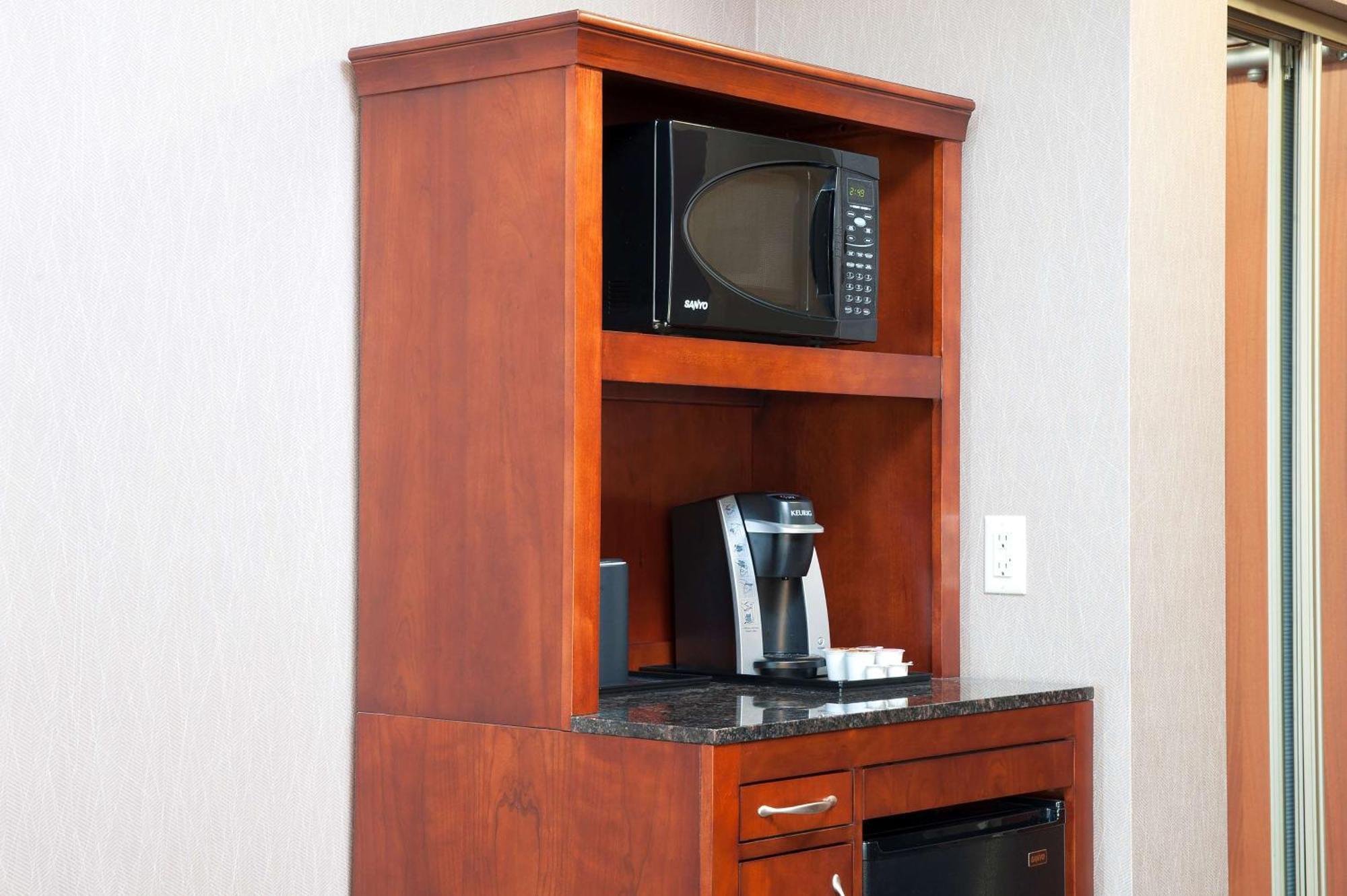 Hilton Garden Inn Indianapolis South/Greenwood Экстерьер фото